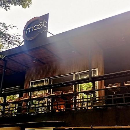 Moet Medellin Hotel Экстерьер фото